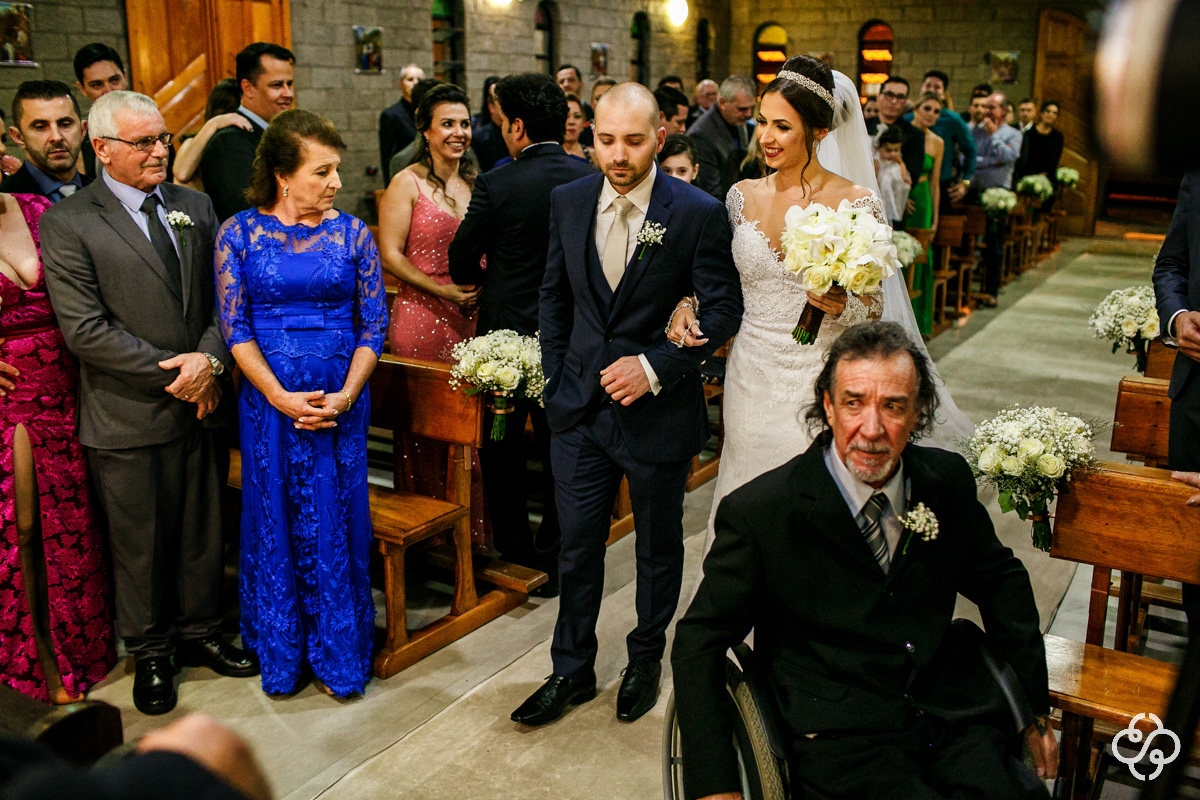 Entrada da Noiva |Casamento Indaiá Restaurante | Itapema | Fotógrafo de Casamento | Foto de Casamento | Fotógrafo Destination Wedding | |Fotógrafo de Casamento SC | Destino de Casamento |