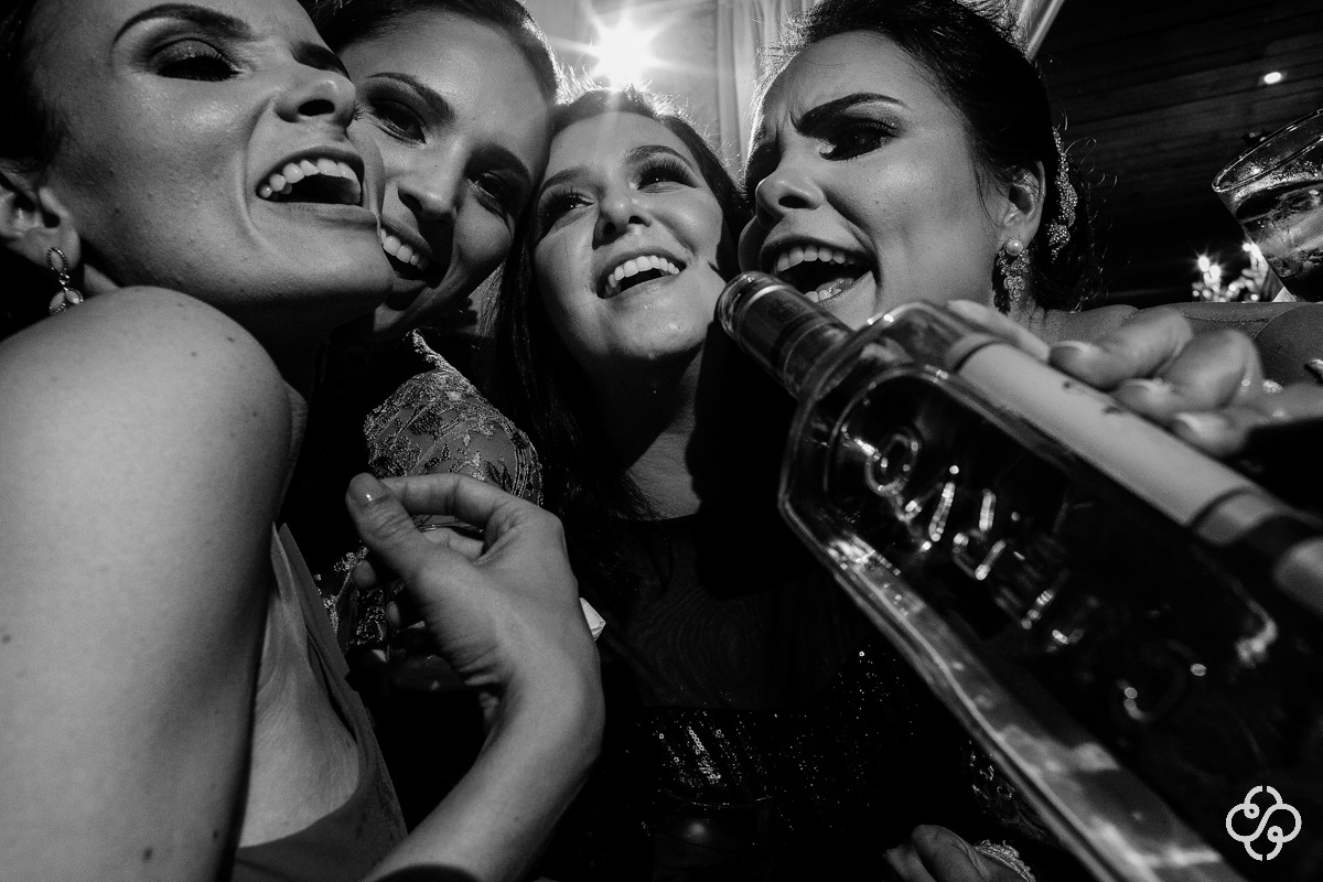 Foto Balada de Casamento | Casamento Indaiá Restaurante | Itapema - SC | Fotógrafo de Casamento | Foto de Casamento | Fotógrafo Destination Wedding | |Fotógrafo de Casamento SC | Destino de Casamento |