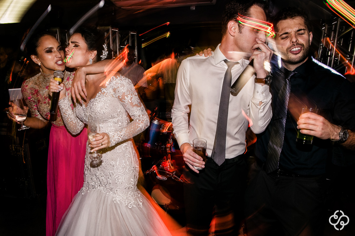 Foto Balada de Casamento | Casamento Indaiá Restaurante | Itapema - SC | Fotógrafo de Casamento | Foto de Casamento | Fotógrafo Destination Wedding | |Fotógrafo de Casamento SC | Destino de Casamento |