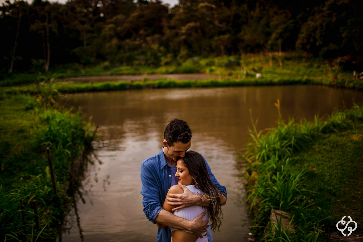 Foto Ensaio Casal em Florianópolis - SC | Foto Pré Casamento Ponte Hercílio Luz | Ensaio Noivos Floripa | Adriana e Daniel | Book Casal | Book Noivos | Fotógrafo de Casamento | Fotógrafo de Bodas | Parejas | www.rafaelsantosfotografia.com.br