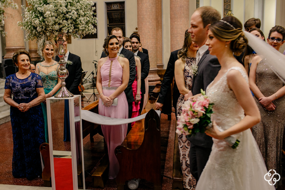 Foto Cerimônia de Casamento Igreja Matriz de Gaspar - SC | Casamento Moinho do Vale Blumenau | Casamento Igreja Matriz Gaspar | Fotógrafo de Casamento | Foto de Casamento | Fotógrafo Destination Wedding | Destino de Casamento |