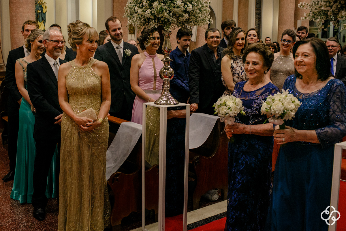 Foto Cerimônia de Casamento Igreja Matriz de Gaspar - SC | Casamento Moinho do Vale Blumenau | Casamento Igreja Matriz Gaspar | Fotógrafo de Casamento | Foto de Casamento | Fotógrafo Destination Wedding | Destino de Casamento |