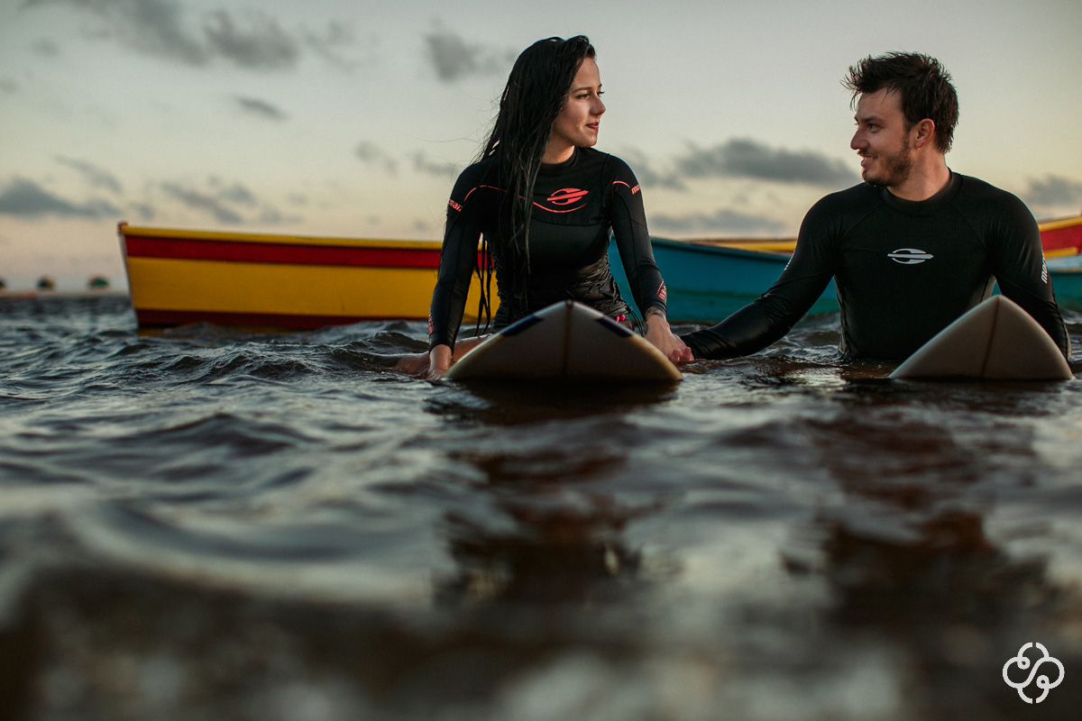 Foto Ensaio Casal Pré Casamento na Praia Guarda do Embaú - Palhoça - SC | Elizabeth e Natan | Book Casal | Fotógrafo de Casamento | Fotógrafo de Bodas | Parejas | www.rafaelsantosfotografia.com.br