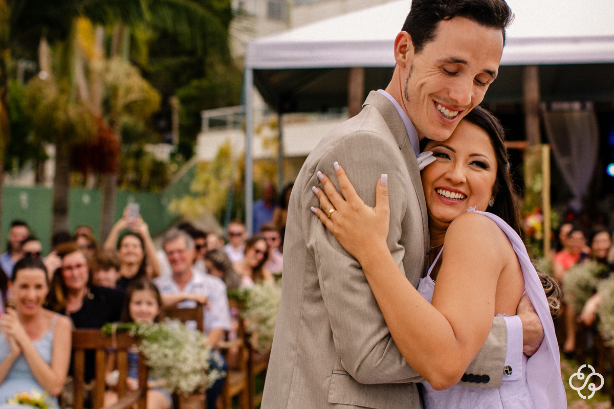 Foto de Casamento na Praia | Casamento de dia | Cerimônia de Casamento Mirante Gold Party | Biguaçu - SC | Casamento Adriana e Daniel | Fotógrafo de Casamento | Foto de Casamento | Fotógrafo Destination Wedding | Casamento SC | Destino de Casamento