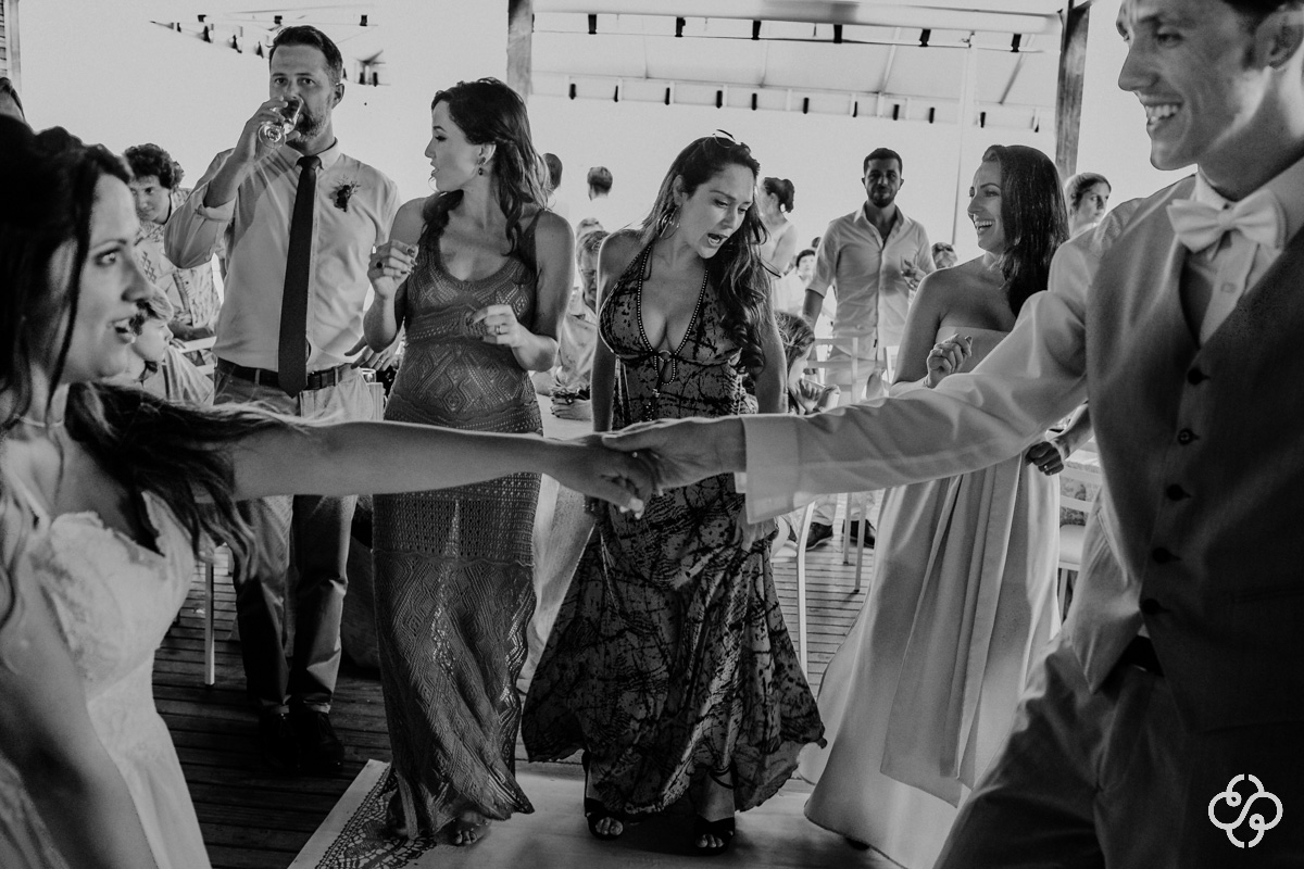 Casamento na Praia | Casamento de dia | Cerimônia de Casamento Mirante Gold Party | Biguaçu - SC | Casamento Adriana e Daniel | Fotógrafo de Casamento | Foto de Casamento | Fotógrafo Destination Wedding | |Fotógrafo de Casamento SC | Destino de Casamento