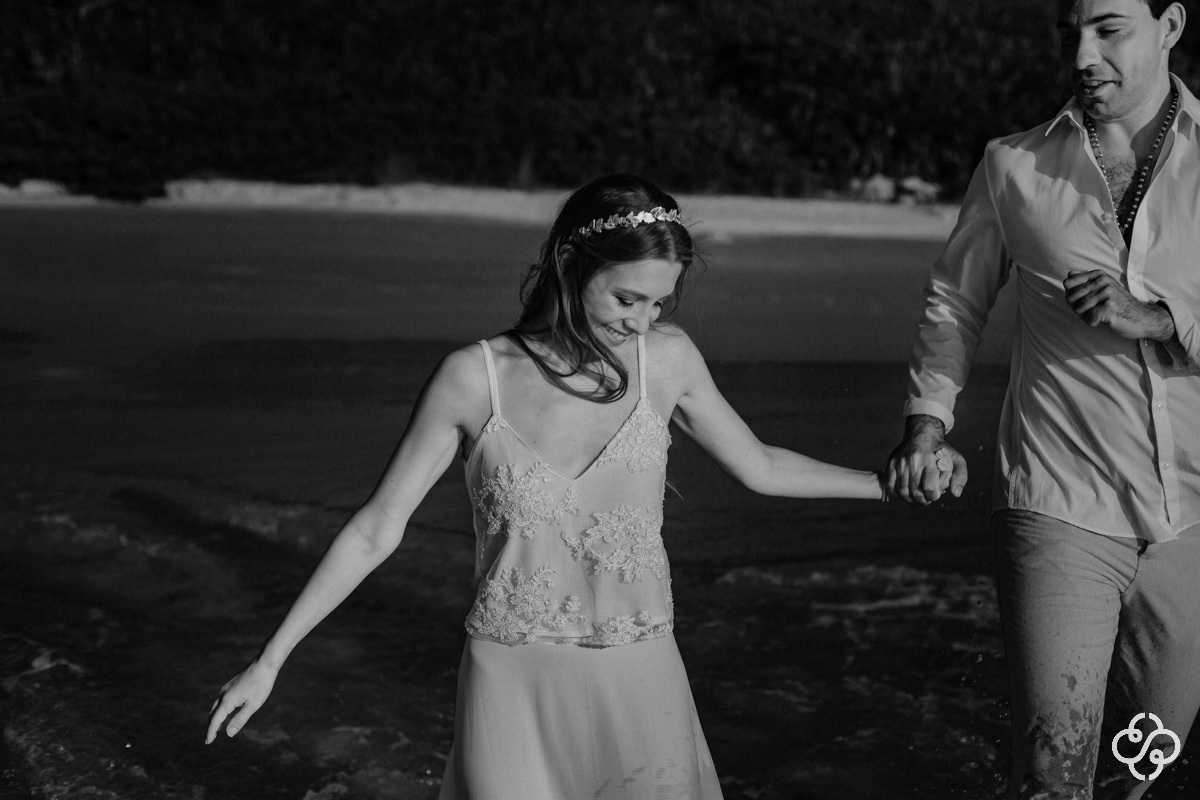 Pré Casamento Pousada Atalaia do Mariscal | Pré Wedding Nascer do Sol Maia e Fred | Bombinhas - SC | Mariscal | Marcia e Allan | Book Casal | Fotógrafo de Casamento | Fotógrafo de Bodas | Parejas | www.rafaelsantosfotografia.com.br