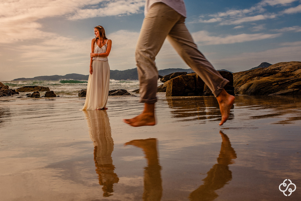 Pré Casamento Pousada Atalaia do Mariscal | Pré Wedding Nascer do Sol Maia e Fred | Bombinhas - SC | Mariscal | Marcia e Allan | Book Casal | Fotógrafo de Casamento | Fotógrafo de Bodas | Parejas | www.rafaelsantosfotografia.com.br