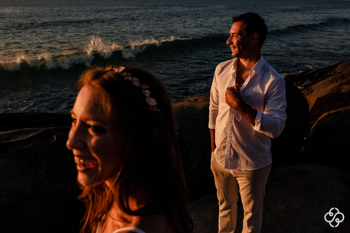 Pré Casamento Pousada Atalaia do Mariscal | Pré Wedding Nascer do Sol Maia e Fred | Bombinhas - SC | Mariscal | Marcia e Allan | Book Casal | Fotógrafo de Casamento | Fotógrafo de Bodas | Parejas | www.rafaelsantosfotografia.com.br