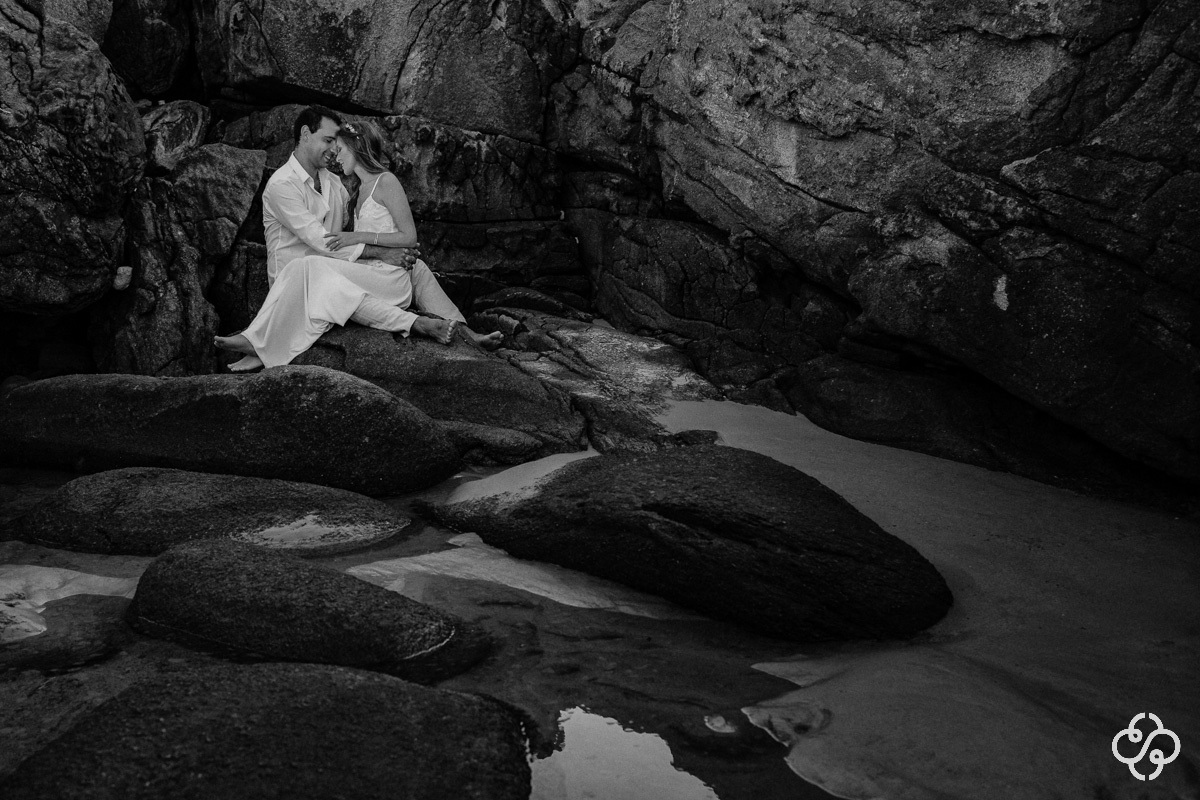 Pré Casamento Pousada Atalaia do Mariscal | Pré Wedding Nascer do Sol Maia e Fred | Bombinhas - SC | Mariscal | Marcia e Allan | Book Casal | Fotógrafo de Casamento | Fotógrafo de Bodas | Parejas | www.rafaelsantosfotografia.com.br