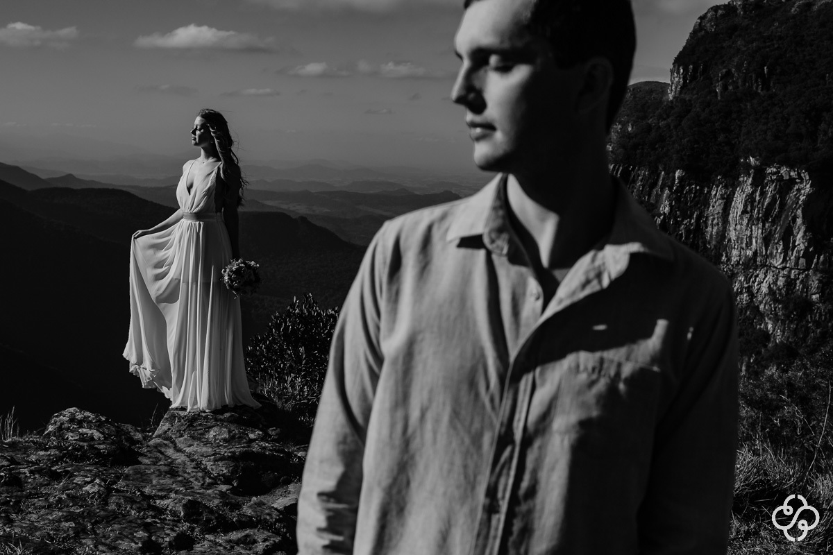 Foto Ensaio Casal nos Canyons em Cambará do Sul | Ensaio Noivos na Serra Gaúcha | Pré Casamento Tuani e André | Pré Wedding nos Canyons | Book Casal | Fotógrafo de Casamento | Fotógrafo de Bodas | Parejas | www.rafaelsantosfotografia.com.br