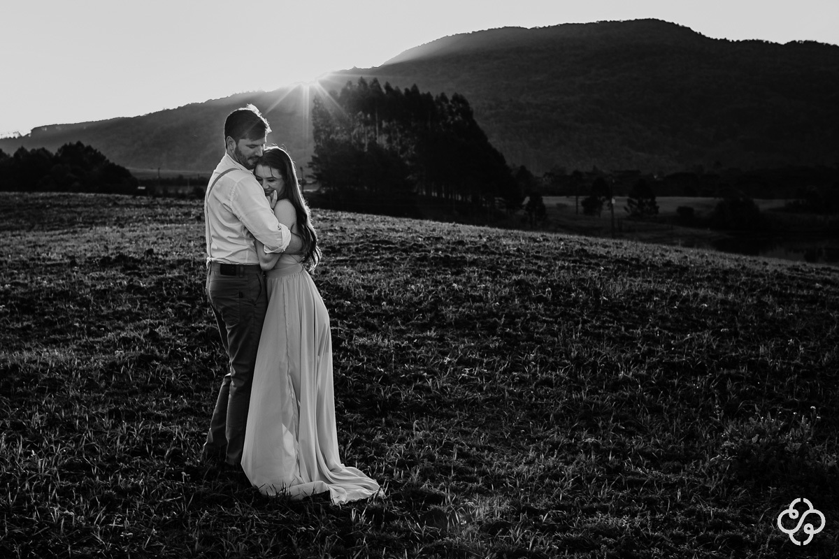 Foto Ensaio Casal em Petrolândia SC | Ensaio Noivos na montanha | Pré Casamento Yohana e Guilherme | Pré Wedding Catarinense | Book Casal | Fotógrafo de Casamento | Fotógrafo de Bodas | Parejas | www.rafaelsantosfotografia.com.br