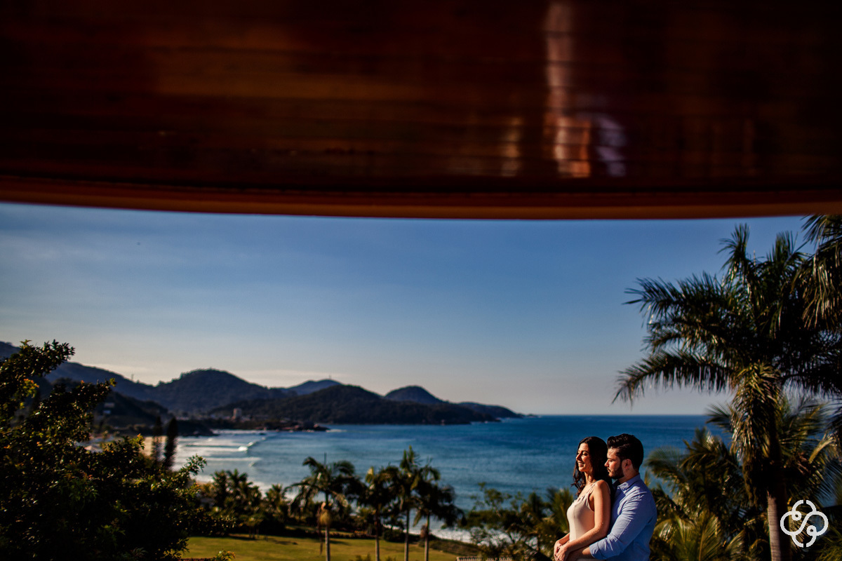 Foto Ensaio Casal no Hotel Plaza em Itapema SC | Ensaio Noivos |  Pré Wedding | Pré Casamento Pâmela e Jonathan | Pré Wedding Catarinense | Book Casal | Fotógrafo de Casamento | Fotógrafo de Bodas | Parejas | www.rafaelsantosfotografia.com.br