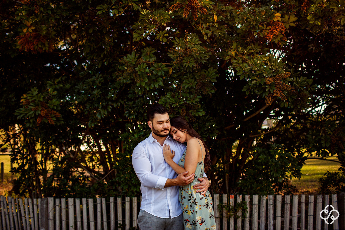 Foto Ensaio Casal no Hotel Plaza em Itapema SC | Ensaio Noivos |  Pré Wedding | Pré Casamento Pâmela e Jonathan | Pré Wedding Catarinense | Book Casal | Fotógrafo de Casamento | Fotógrafo de Bodas | Parejas | www.rafaelsantosfotografia.com.br