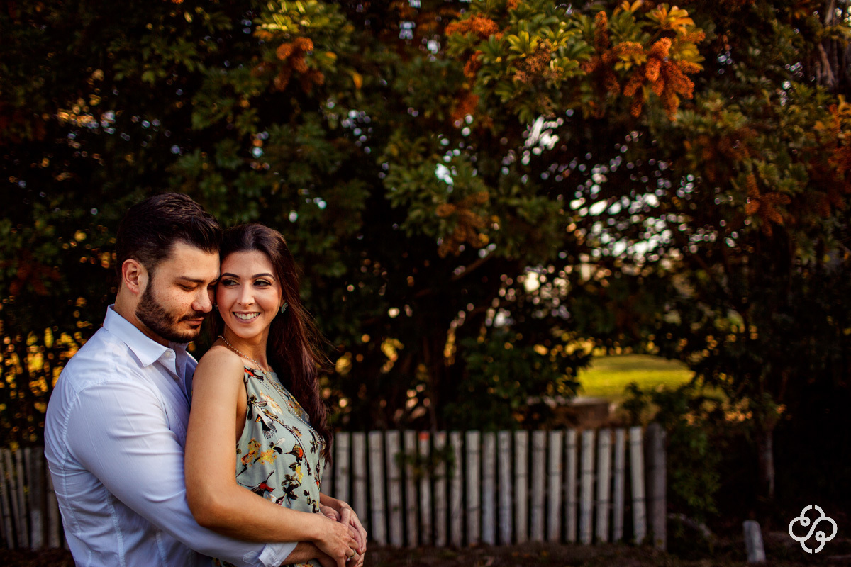 Foto Ensaio Casal no Hotel Plaza em Itapema SC | Ensaio Noivos |  Pré Wedding | Pré Casamento Pâmela e Jonathan | Pré Wedding Catarinense | Book Casal | Fotógrafo de Casamento | Fotógrafo de Bodas | Parejas | www.rafaelsantosfotografia.com.br