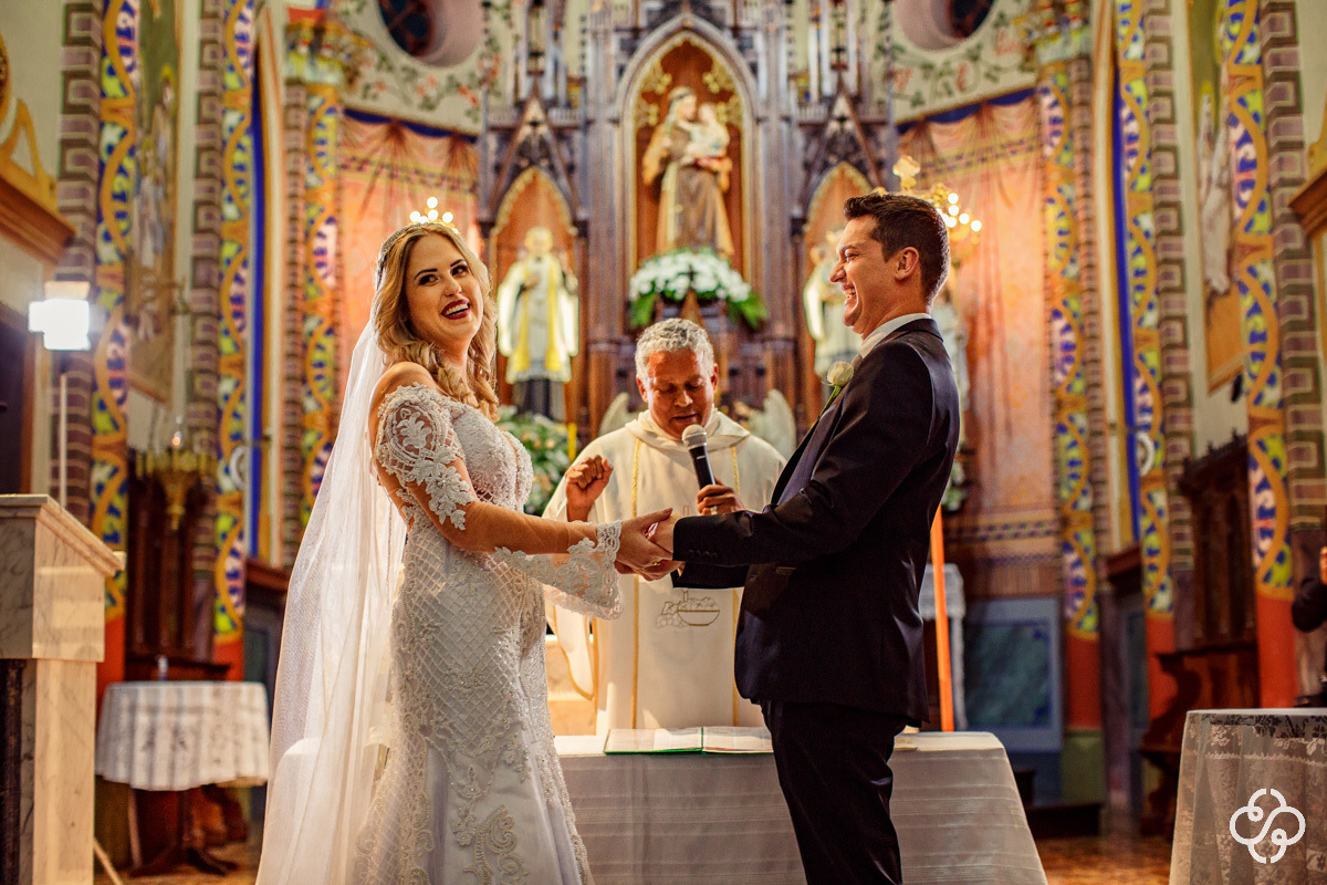 Cerimônia de Casamento Capela Santo Antônio de Orleans Curitiba - PR | Fotógrafo de  Casamento Curitiba |  Destination Wedding | Casamento Suelen e André | Fotografia Casamento Santa Catarina | Foto Casamento | Paraná |  www.rafaelsantosfotografia.com.br