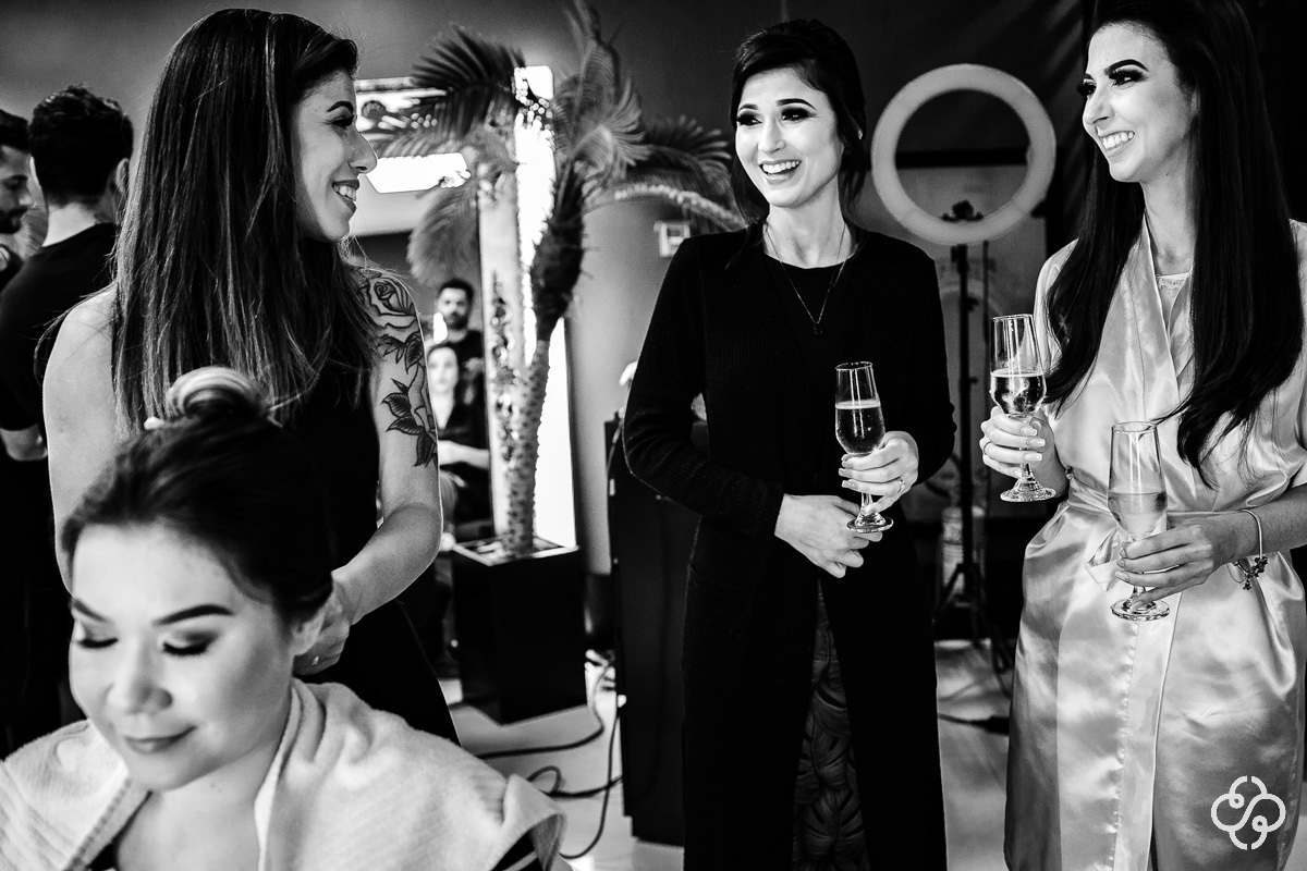 Making-of Noiva Ellegance Balneário Camboriú - SC | Make-Up Noiva | Beauty | Fotógrafo de Casamento | Balneário Camboriú | Casamento na Praia | Casamento de Dia |  Casamento Pâmela e Jonathan | www.rafaelsantosfotografia.com.br