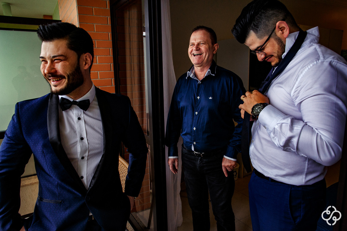 Making-of Noivo Infinity Blue Resort e SPA | Balneário Camboriú | Fotógrafo de Casamento | Casamento na Praia | Casamento de Dia |  Casamento Pâmela e Jonathan | www.rafaelsantosfotografia.com.br