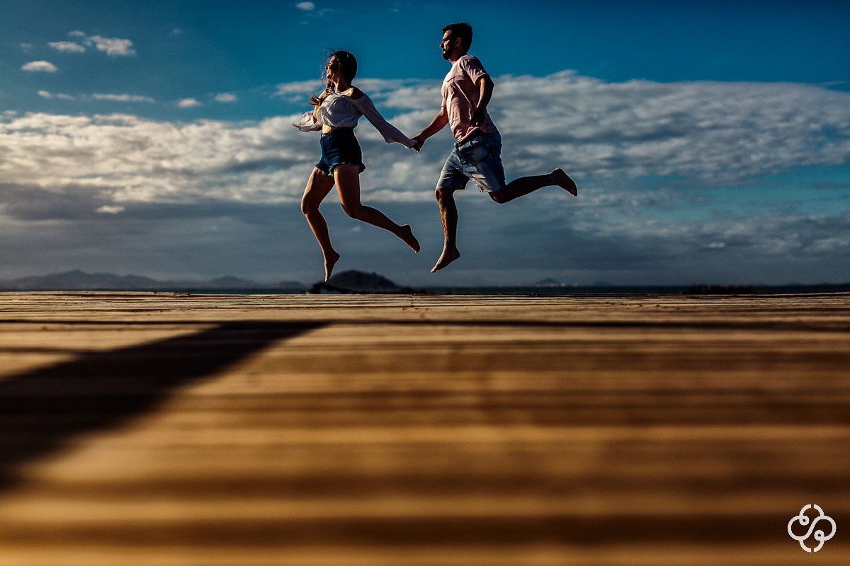 Pré Wedding | Ensaio Pré Casamento na Praia de Penha - SC | Danielle e Daniel | Praia | Book Casal | Ensaio Casal | Fotógrafo de Casamento | Fotógrafo de Bodas | Parejas | www.rafaelsantosfotografia.com.br