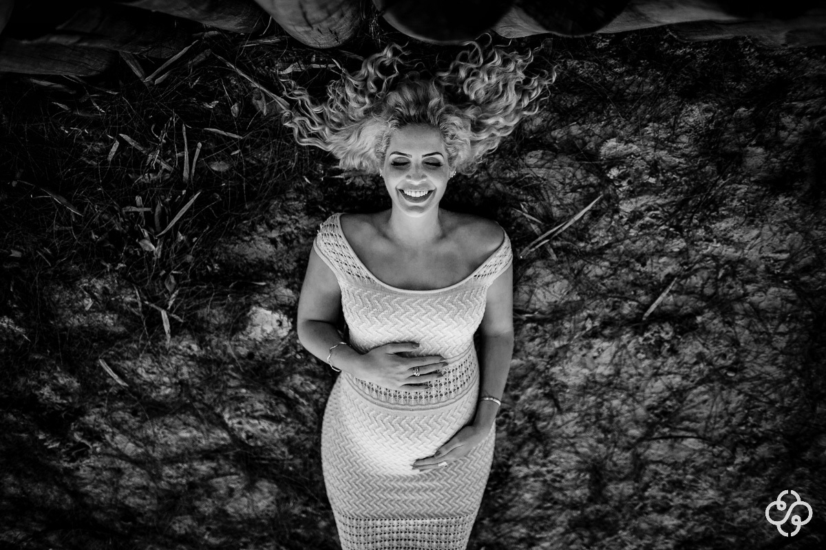 Ensaio Gestante na Praia da Ferrugem - Garopaba - SC | Doce Espera | Book Grávida | Book Gestante na Praia | Praia da Ferrugem | Ensaio Gestante | Fotógrafo de Gestantes | Mãe de primeira viagem | www.rafaelsantosfotografia.com.br