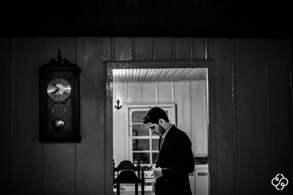 Making-of Noivo em Balneário Camboriú - SC | Fotógrafo de Casamento | Balneário Camboriú | Casamento na Igreja | Casamento Mayana e Felipe | www.rafaelsantosfotografia.com.br