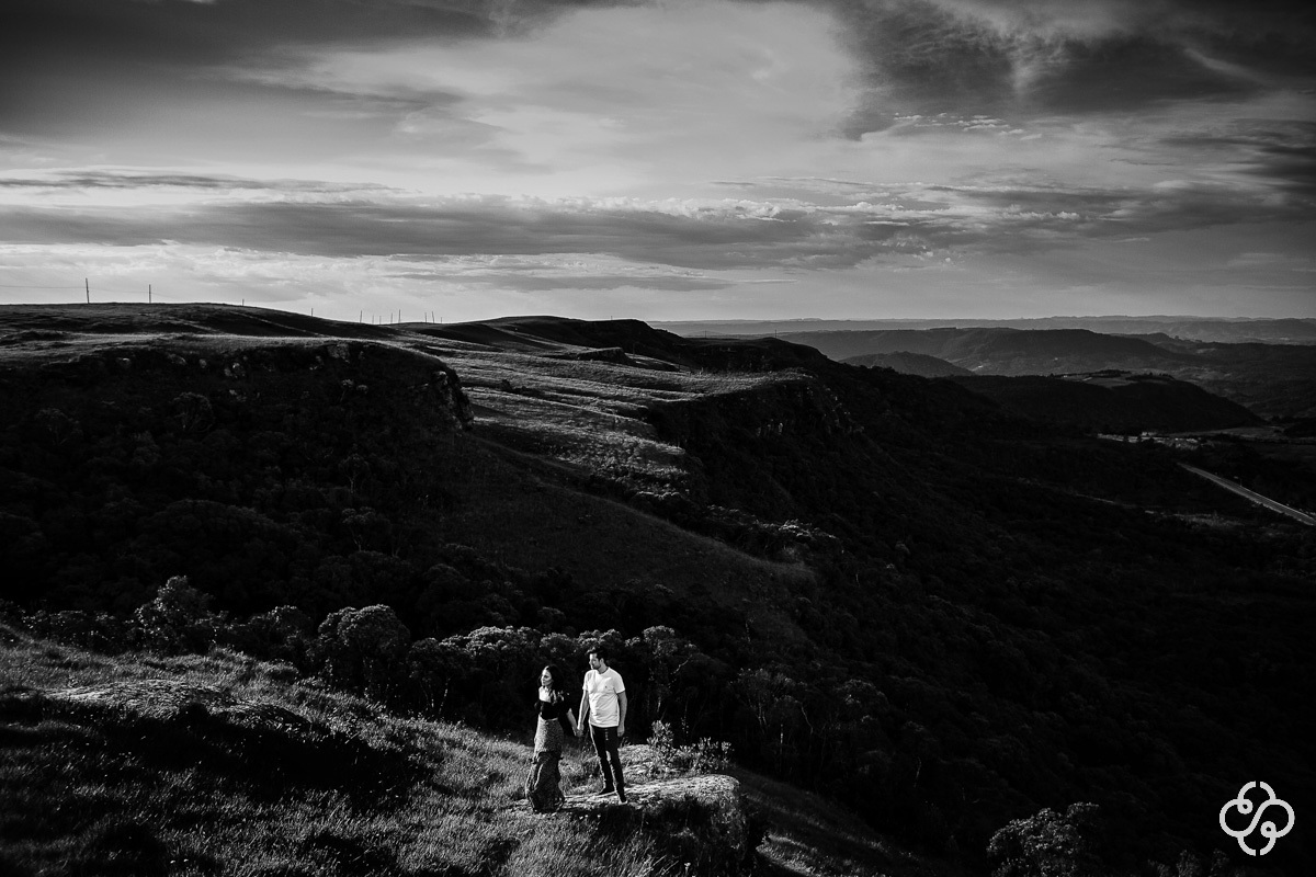 Pré Wedding | Ensaio Pré Casamento em Rancho Queimado - SC | Serra Catarinense | Glaucia e Alfredo | Campo | Book Casal | Ensaio Casal | Fotógrafo de Casamento | Fotógrafo de Bodas | Parejas | www.rafaelsantosfotografia.com.br