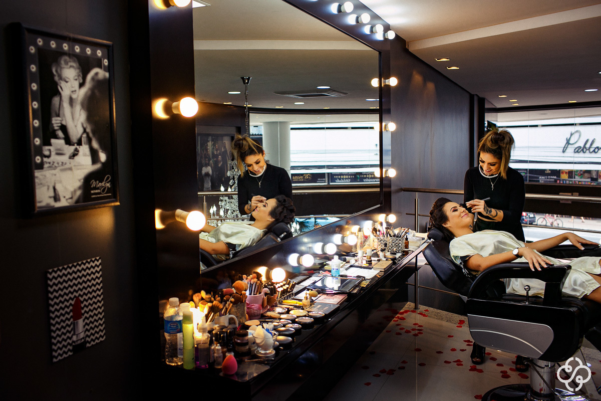 Making-of Noiva Salão Ellegance Balneário Camboriú - SC | Make-Up Noiva | Beauty | Fotógrafo de Casamento | Balneário Camboriú | Casamento no Campo | Casamento Tais e Ricardo | www.rafaelsantosfotografia.com.br