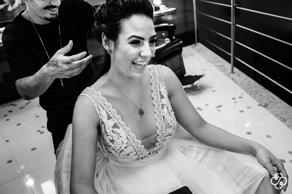 Making-of Noiva Salão Ellegance Balneário Camboriú - SC | Make-Up Noiva | Beauty | Fotógrafo de Casamento | Balneário Camboriú | Casamento no Campo | Casamento Tais e Ricardo | www.rafaelsantosfotografia.com.br