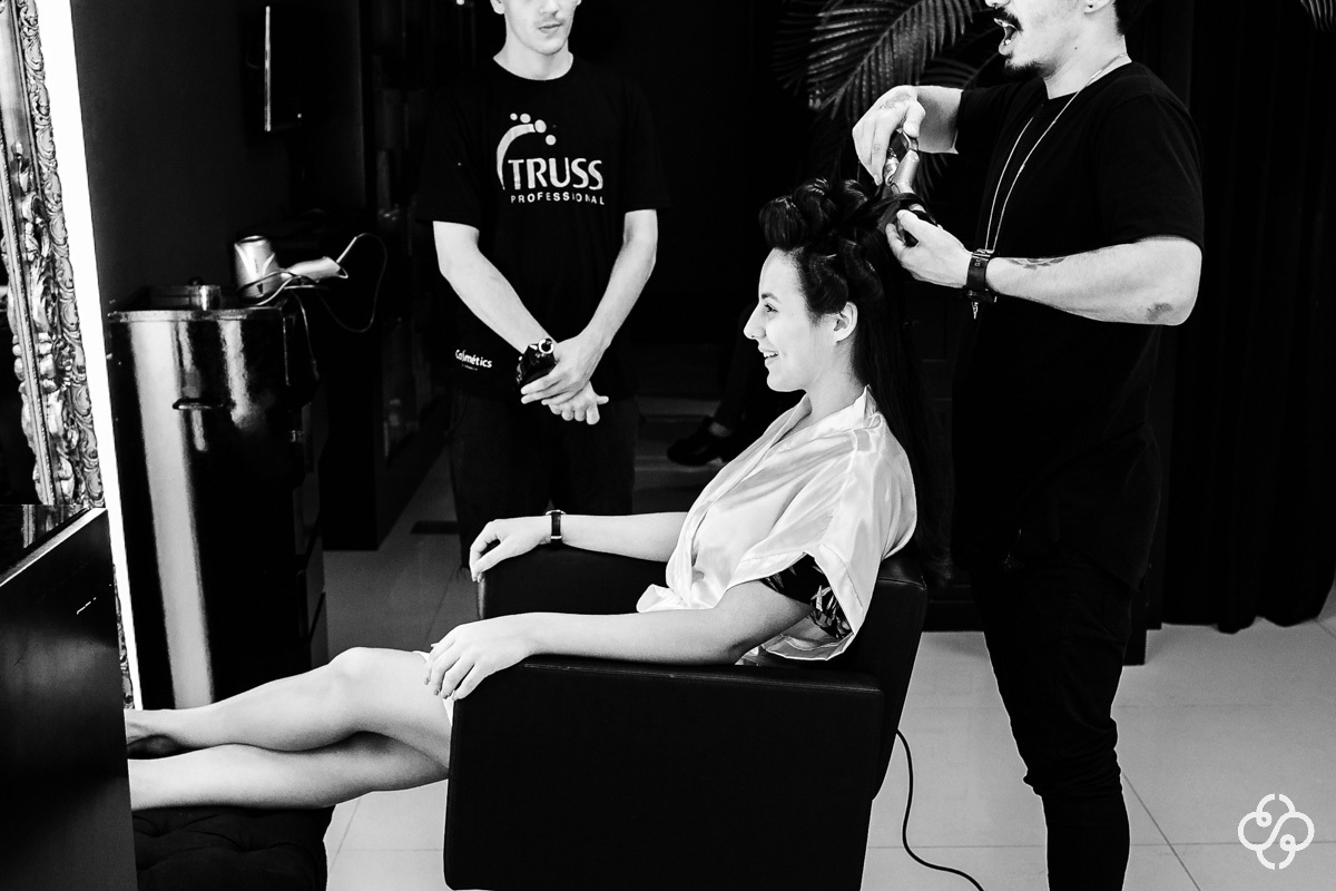 Making-of Noiva Salão Ellegance Balneário Camboriú - SC | Make-Up Noiva | Beauty | Fotógrafo de Casamento | Balneário Camboriú | Casamento no Campo | Casamento Tais e Ricardo | www.rafaelsantosfotografia.com.br