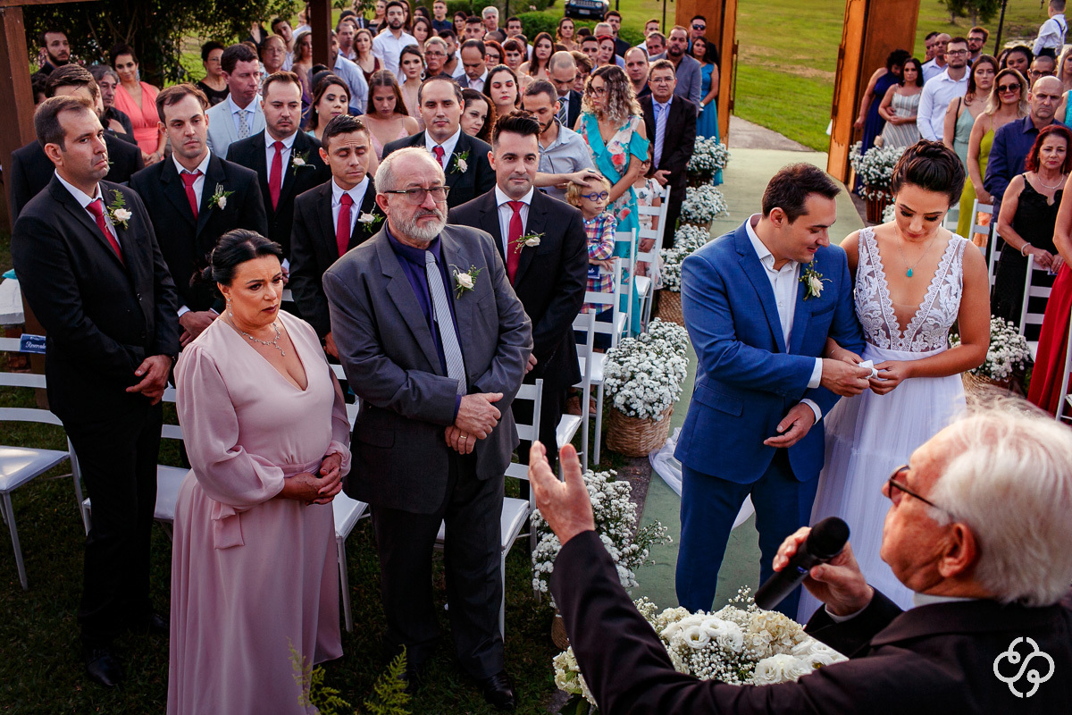 Cerimônia de casamento Espaço Garden em Camboriú - SC | Fotógrafo de Casamento | Casamento no Campo | Casamento de Dia | Casamento ao Ar Livre | Casamento Tais e Ricardo | www.rafaelsantosfotografia.com.br