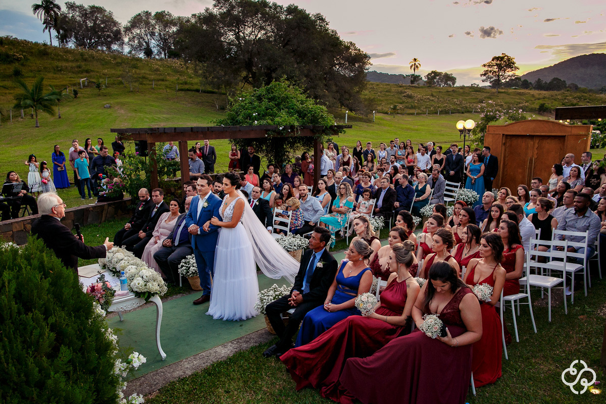 Cerimônia de casamento Espaço Garden em Camboriú - SC | Fotógrafo de Casamento | Casamento no Campo | Casamento de Dia | Casamento ao Ar Livre | Casamento Tais e Ricardo | www.rafaelsantosfotografia.com.br