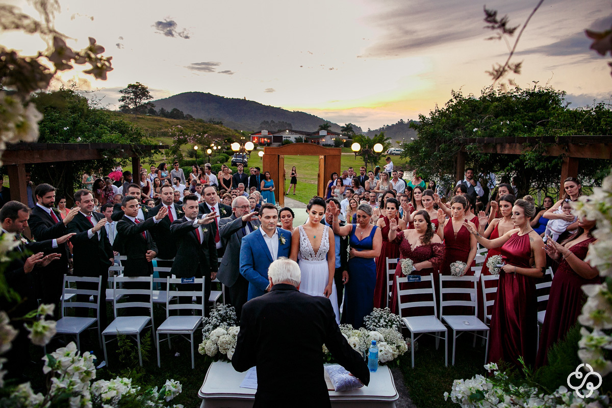Cerimônia de casamento Espaço Garden em Camboriú - SC | Fotógrafo de Casamento | Casamento no Campo | Casamento de Dia | Casamento ao Ar Livre | Casamento Tais e Ricardo | www.rafaelsantosfotografia.com.br
