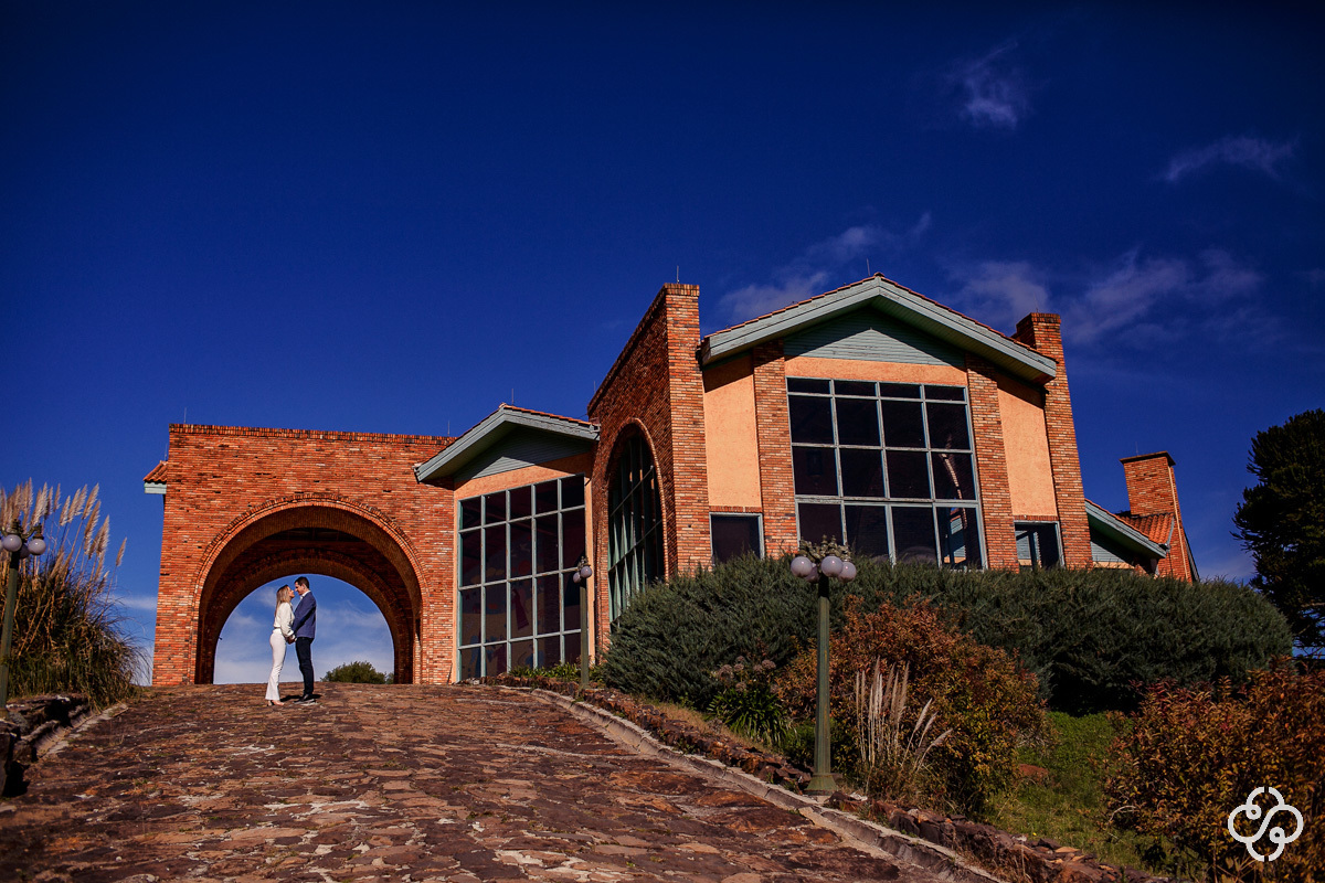 Pré Wedding | Ensaio Pré Casamento na Vinícola Villa Francioni | São Joaquim - SC | Serra Catarinense | Aline e Davi | Campo | Book Casal | Ensaio Casal | Fotógrafo de Casamento | Fotógrafo de Bodas | Parejas | www.rafaelsantosfotografia.com.br
