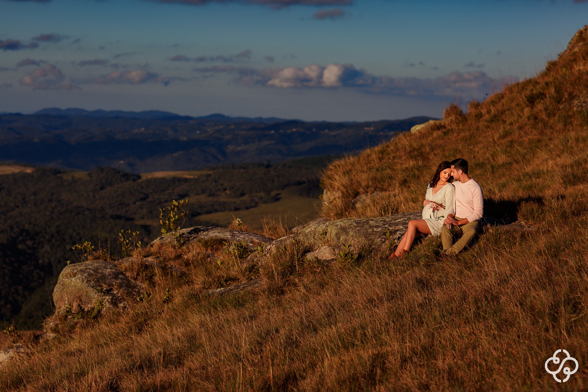 Ensaio Gestante no Morro da Boa Vista | Rancho Queimado - SC | Serra Catarinense | Mari e Léo | Campo | Book Grávida | Ensaio Família | Fotógrafo de Gestante | Fotógrafo de Família | Gestante | www.rafaelsantosfotografia.com.br