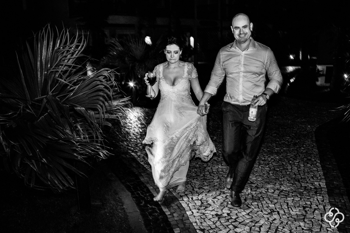 Balada de casamento Estaleiro Guest House Balneário Camboriú - SC | Fotógrafo de Casamento | Casamento na Praia | Casamento de Dia | Casamento ao Ar Livre | Casamento Natália e Maurício | Destination Wedding | www.rafaelsantosfotografia.com.br