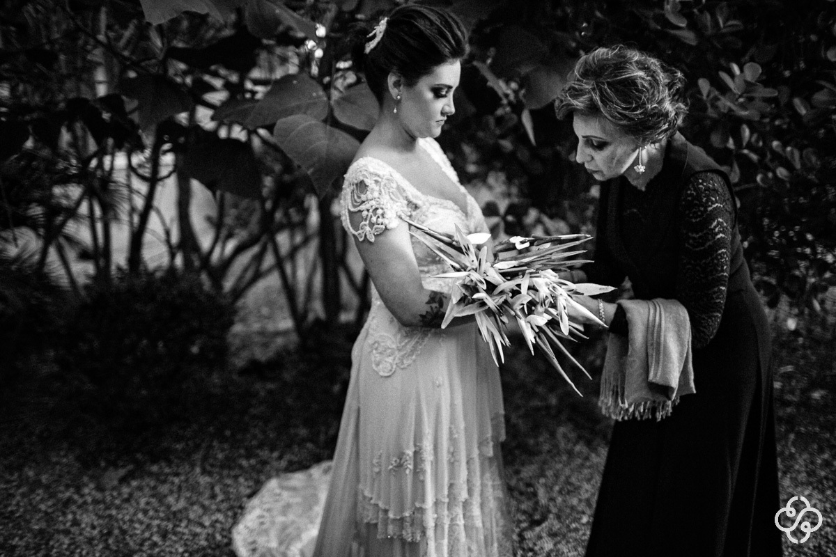 Making-of Noiva Estaleiro Guest House Balneário Camboriú - SC | Make-Up Noiva | Beauty | Fotógrafo de Casamento | Balneário Camboriú | Casamento na Praia | Casamento Natália e Maurício | Destination Wedding | www.rafaelsantosfotografia.com.br