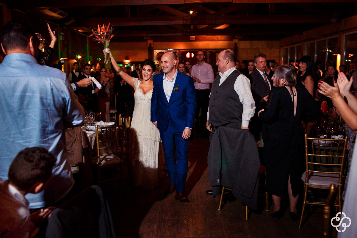 Balada de casamento Estaleiro Guest House Balneário Camboriú - SC | Fotógrafo de Casamento | Casamento na Praia | Casamento de Dia | Casamento ao Ar Livre | Casamento Natália e Maurício | Destination Wedding | www.rafaelsantosfotografia.com.br