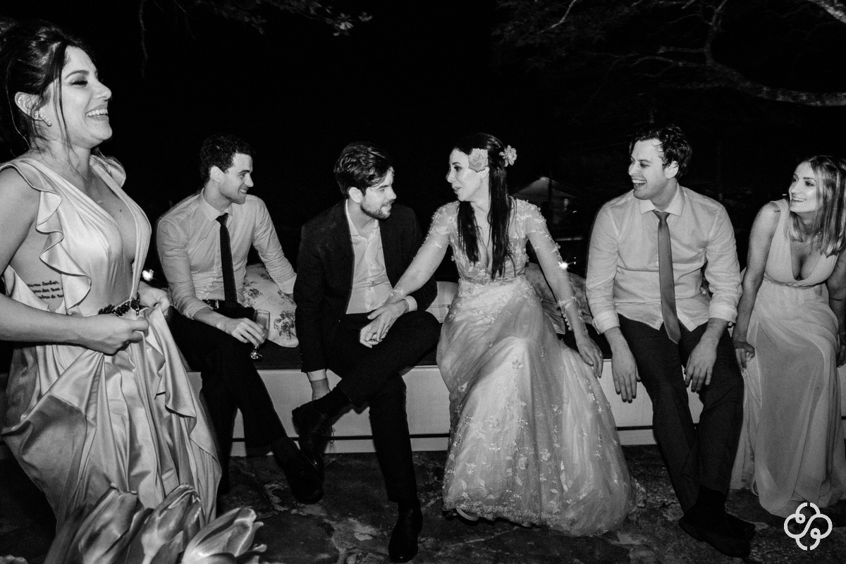 Balada de Casamento Villa Casarão em Florianópolis - SC | Fotógrafo de Casamento | Destination Wedding | Casamento no Campo | Casamento de Dia | Casamento ao Ar Livre | Casamento Gláucia e Alfredo | www.rafaelsantosfotografia.com.br