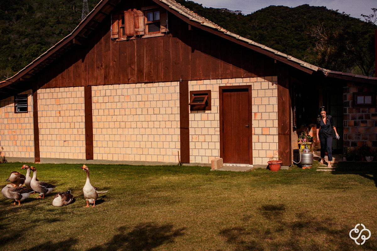 Making-of Noiva Villa Casarão Florianópolis - SC | Make-Up Noiva | Beauty | Fotógrafo de Casamento | Florianópolis | Casamento no Campo | Casamento Gláucia e Alfredo | www.rafaelsantosfotografia.com.br
