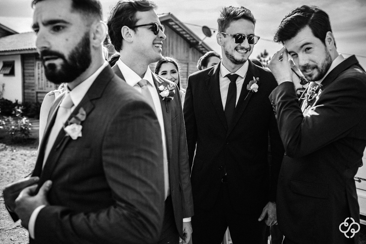 Making-of Noivo Villa Casarão Florianópolis - SC | Noivo |  Fotógrafo de Casamento | Florianópolis | Casamento no Campo | Casamento Gláucia e Alfredo | Ilha da Magia | Floripa | Destination Wedding | www.rafaelsantosfotografia.com.br