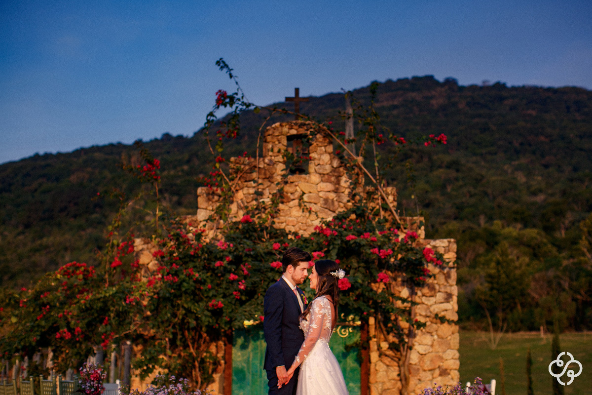 Cerimônia de Casamento Villa Casarão em Florianópolis - SC | Fotógrafo de Casamento | Destination Wedding | Casamento no Campo | Casamento de Dia | Casamento ao Ar Livre | Casamento Gláucia e Alfredo | www.rafaelsantosfotografia.com.br