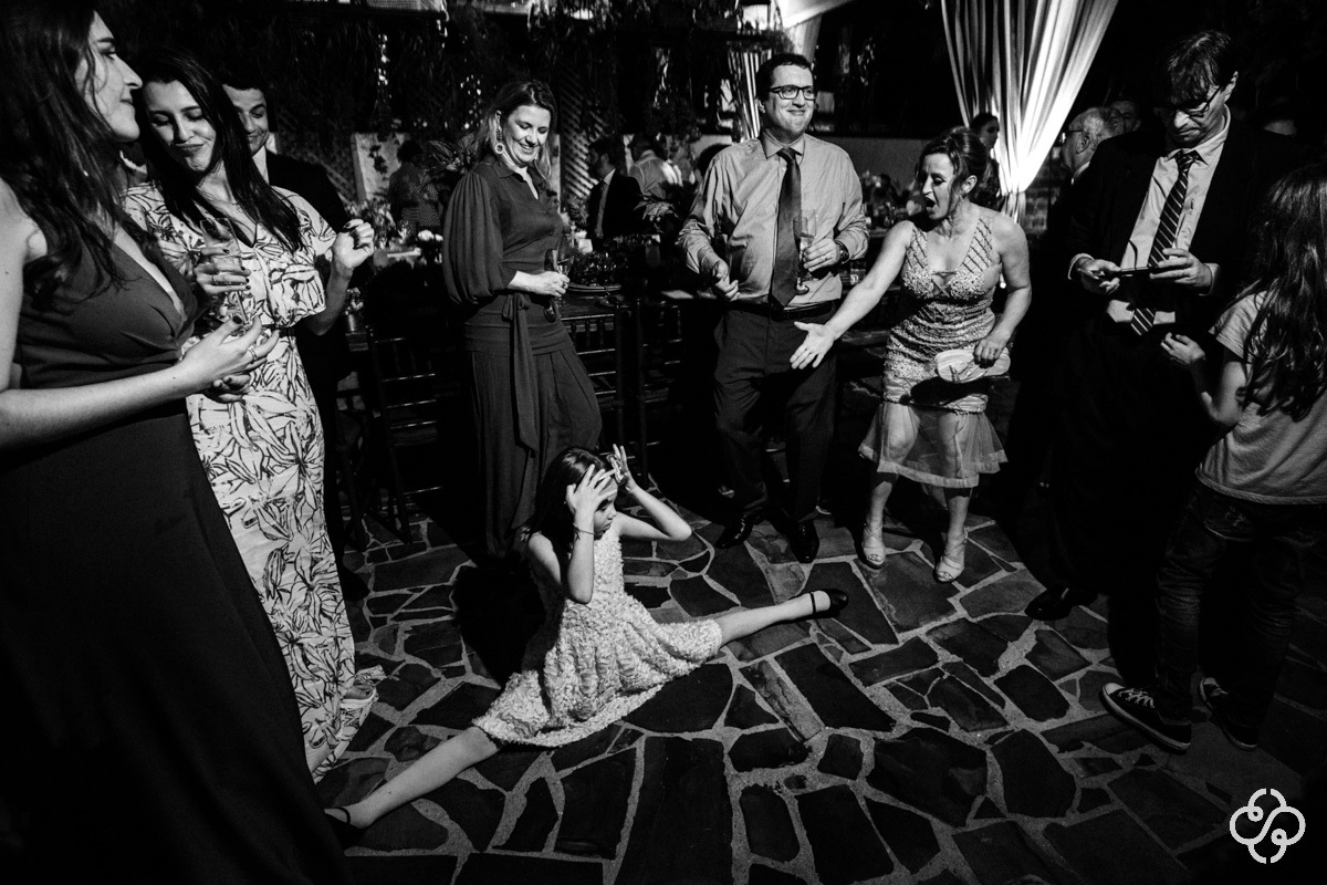 Balada de Casamento Villa Casarão em Florianópolis - SC | Fotógrafo de Casamento | Destination Wedding | Casamento no Campo | Casamento de Dia | Casamento ao Ar Livre | Casamento Gláucia e Alfredo | www.rafaelsantosfotografia.com.br