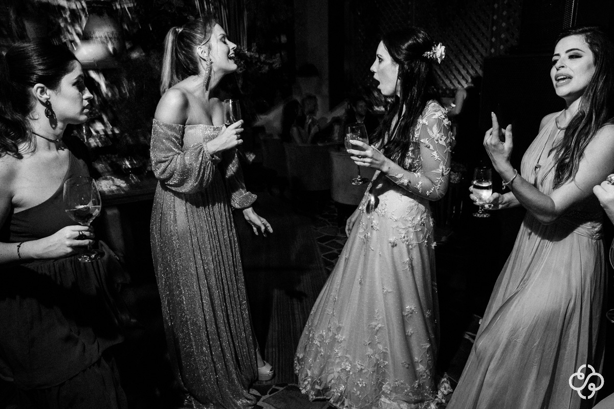 Balada de Casamento Villa Casarão em Florianópolis - SC | Fotógrafo de Casamento | Destination Wedding | Casamento no Campo | Casamento de Dia | Casamento ao Ar Livre | Casamento Gláucia e Alfredo | www.rafaelsantosfotografia.com.br