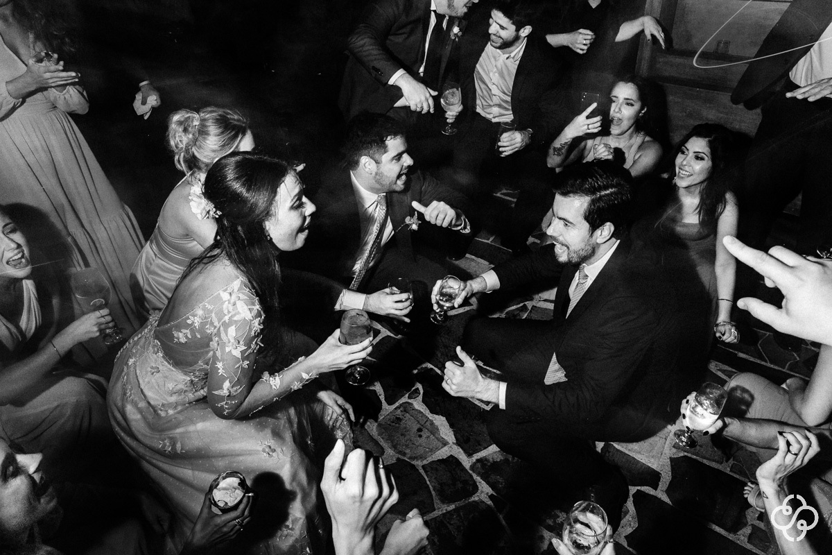 Balada de Casamento Villa Casarão em Florianópolis - SC | Fotógrafo de Casamento | Destination Wedding | Casamento no Campo | Casamento de Dia | Casamento ao Ar Livre | Casamento Gláucia e Alfredo | www.rafaelsantosfotografia.com.br