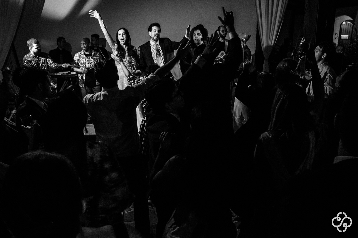 Balada de Casamento Villa Casarão em Florianópolis - SC | Fotógrafo de Casamento | Destination Wedding | Casamento no Campo | Casamento de Dia | Casamento ao Ar Livre | Casamento Gláucia e Alfredo | www.rafaelsantosfotografia.com.br