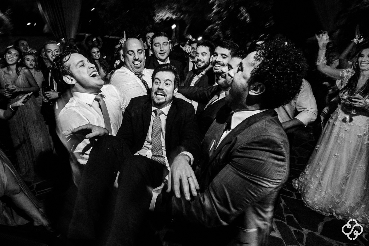 Balada de Casamento Villa Casarão em Florianópolis - SC | Fotógrafo de Casamento | Destination Wedding | Casamento no Campo | Casamento de Dia | Casamento ao Ar Livre | Casamento Gláucia e Alfredo | www.rafaelsantosfotografia.com.br