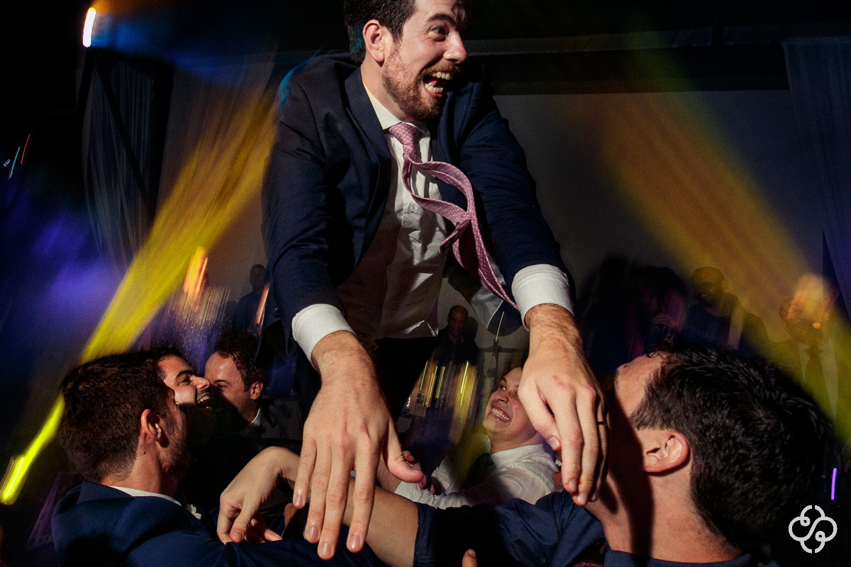 Balada de Casamento Villa Casarão em Florianópolis - SC | Fotógrafo de Casamento | Destination Wedding | Casamento no Campo | Casamento de Dia | Casamento ao Ar Livre | Casamento Gláucia e Alfredo | www.rafaelsantosfotografia.com.br