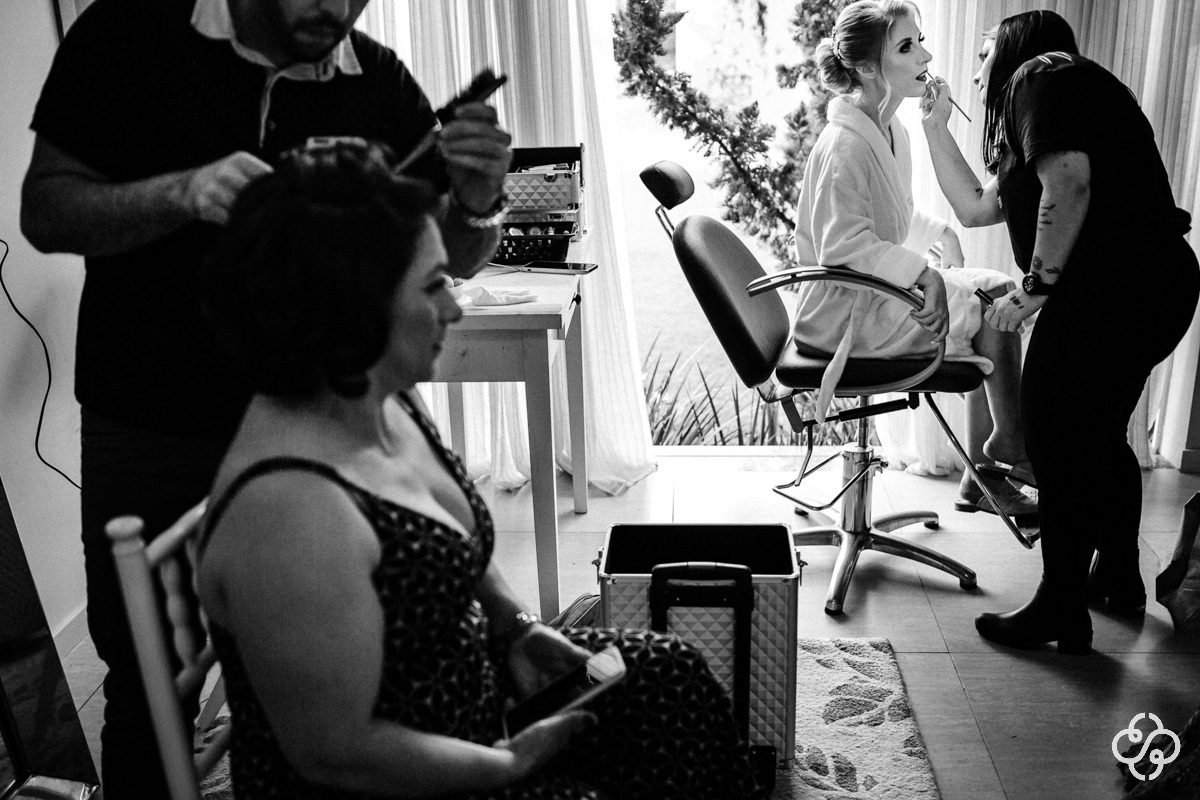 Making-of Noiva Pátio Venâncio Joinville - SC | Make-Up Noiva | Beauty | Fotógrafo de Casamento | Joinville | Casamento de dia | Casamento ao Ar Livre | Casamento Maíra e Rodrigo | www.rafaelsantosfotografia.com.br