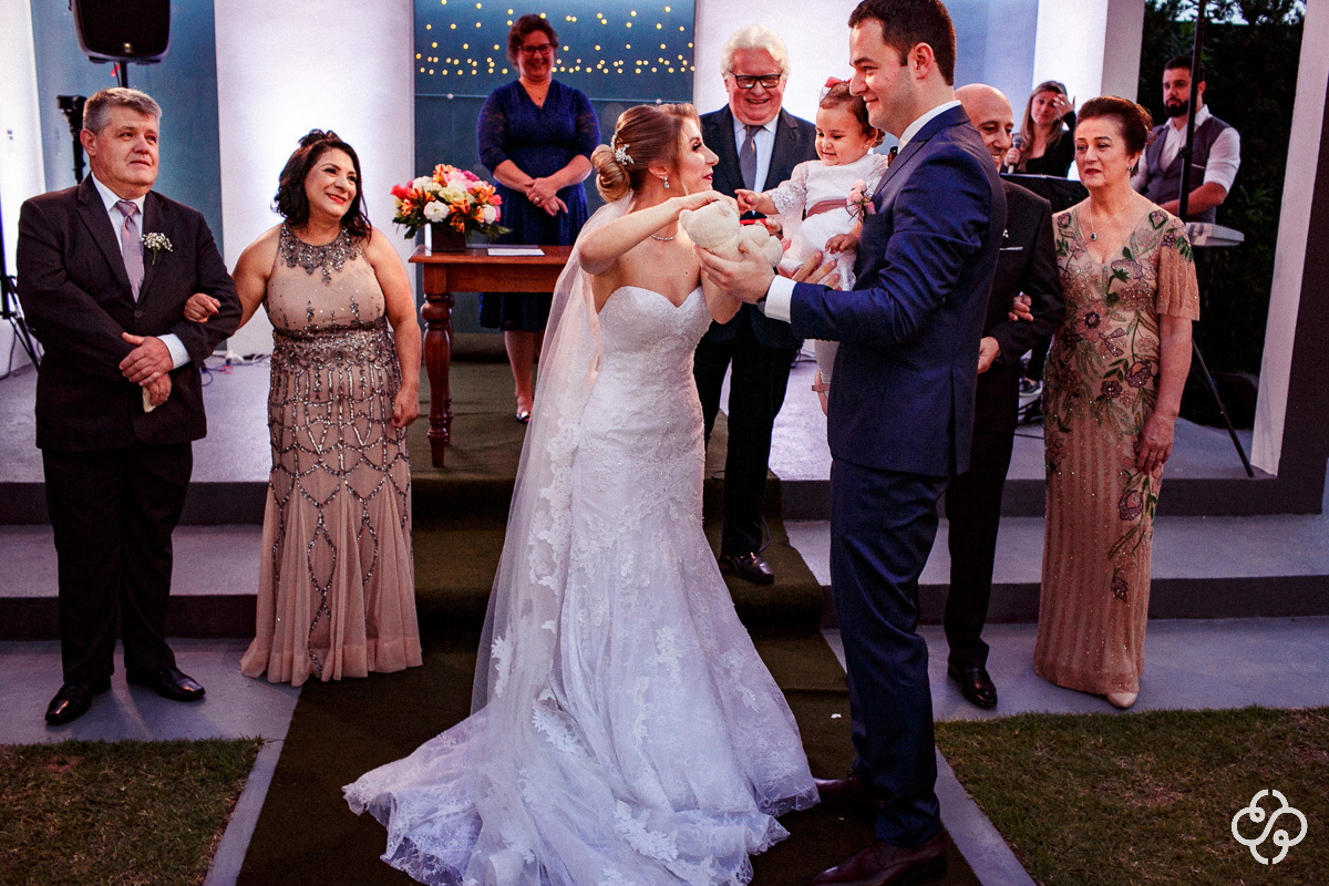 Cerimônia de Casamento Pátio Venâncio em Joinville - SC | Fotógrafo de Casamento | Destination Wedding | Casamento no Campo | Casamento de Dia | Casamento ao Ar Livre |  Casamento Maíra e Rodrigo | www.rafaelsantosfotografia.com.br