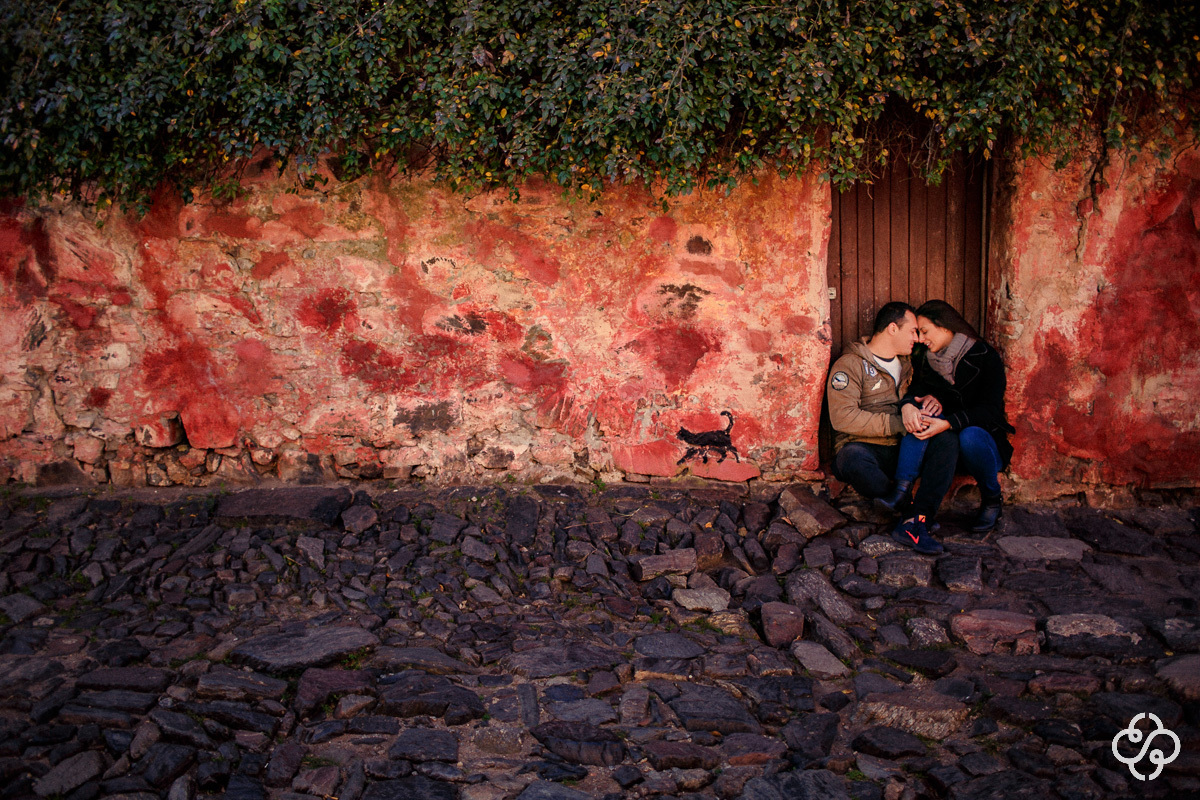 Pré Wedding | Ensaio Pré Casamento em Colônia Del Sacramento | Uruguai | Tais e Ricardo | Praia | Book Casal | Ensaio Casal | Fotógrafo de Casamento | Fotógrafo de Bodas | Parejas | www.rafaelsantosfotografia.com.br