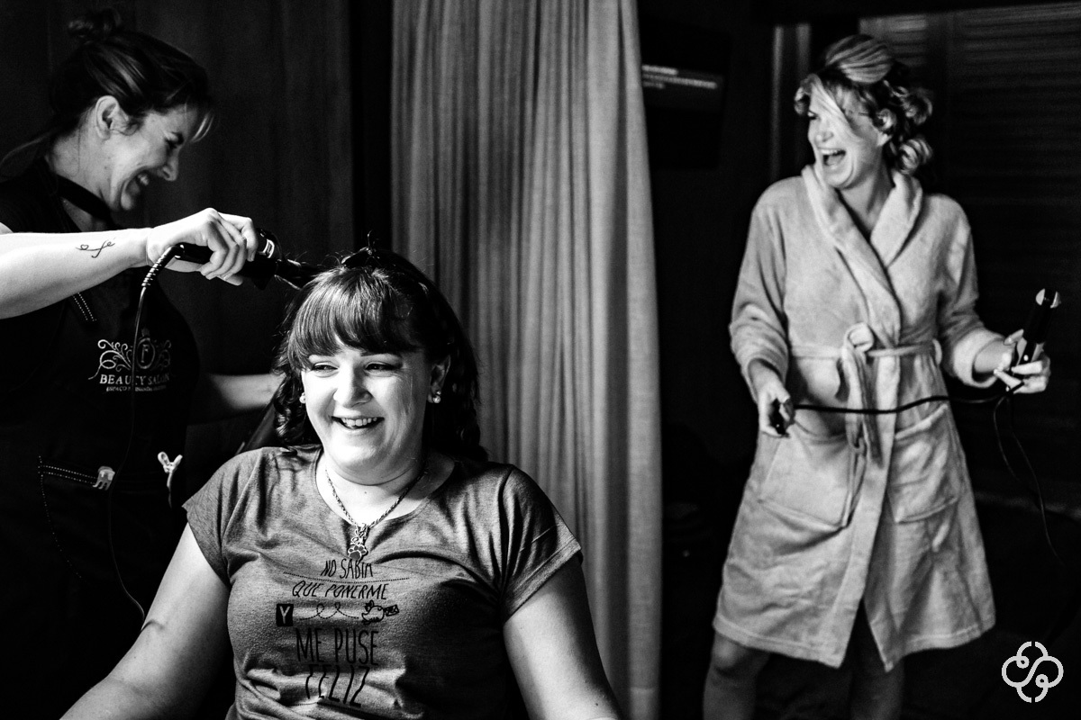 Making-of Noiva Pousada Atalaia do Mariscal Bombinhas - SC | Make-Up Noiva | Beauty | Fotógrafo de Casamento | Bombinhas | Praia de Mariscal |  Casamento na Praia | Casamento ao Ar Livre | Casamento Luly e Júnior | www.rafaelsantosfotografia.com.br